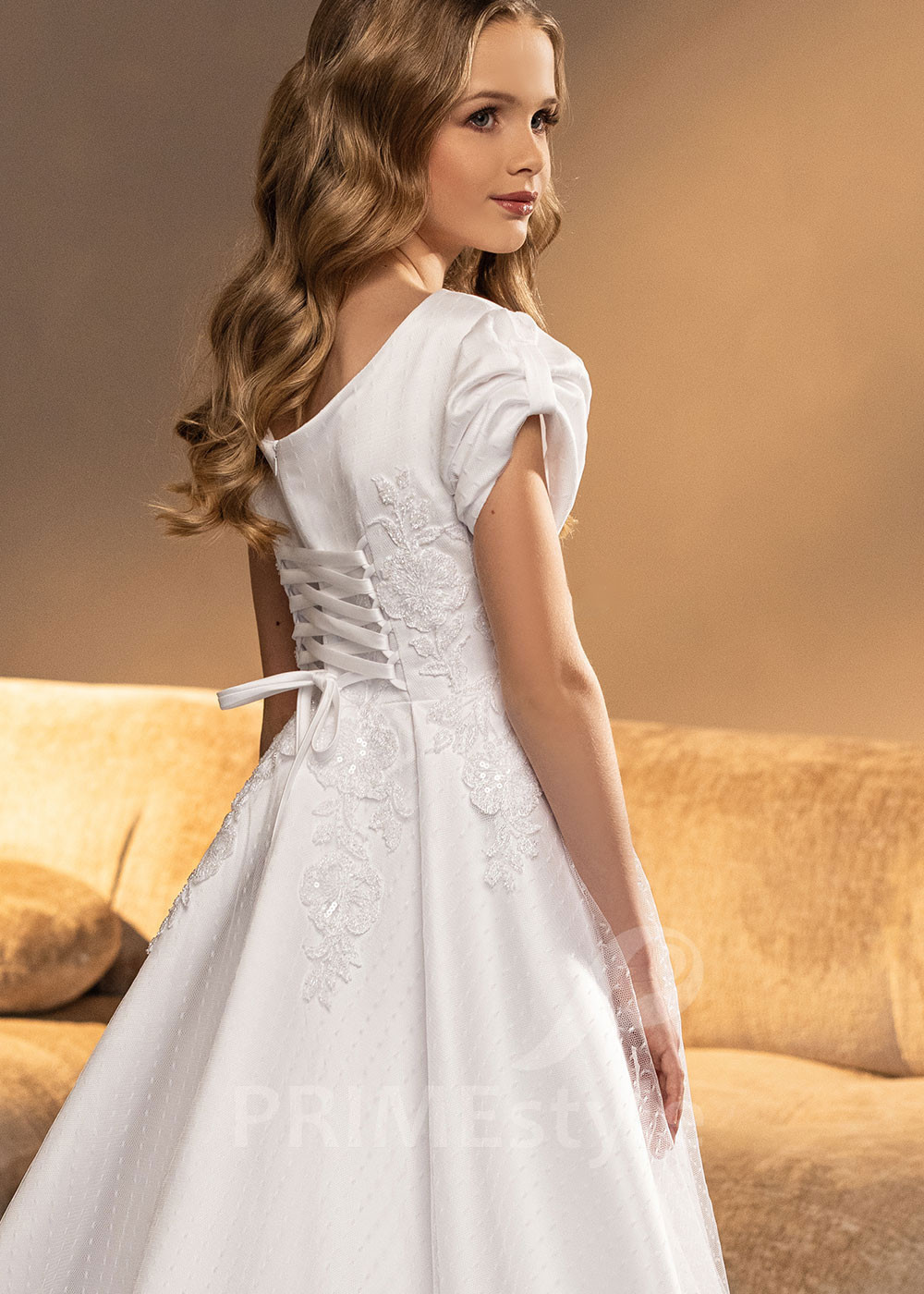 Luxusné šaty na 1. sväté prijímanie...