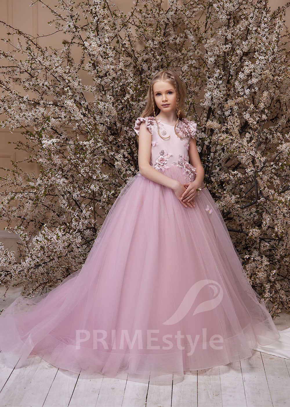 Luxusné dievčenské šaty LS150