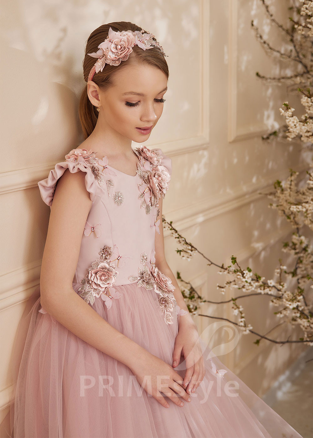 Luxusné dievčenské šaty LS150