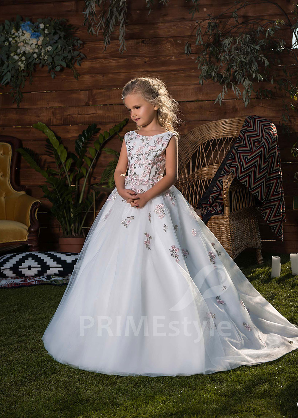 Šaty na svadbu pre malé družičky LV015