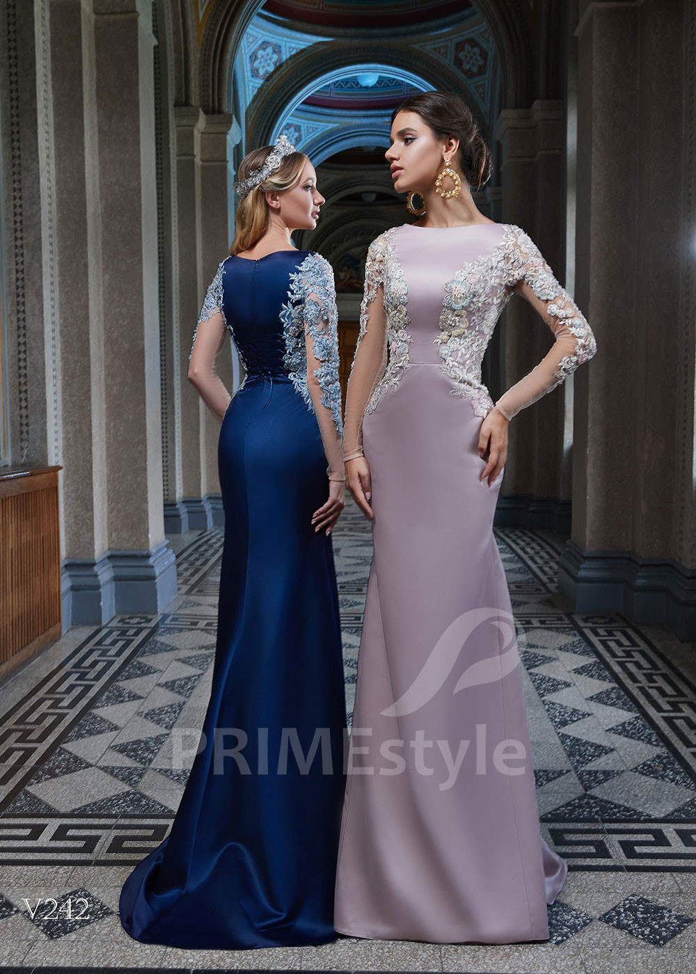 Extravagantné večerné šaty LS242