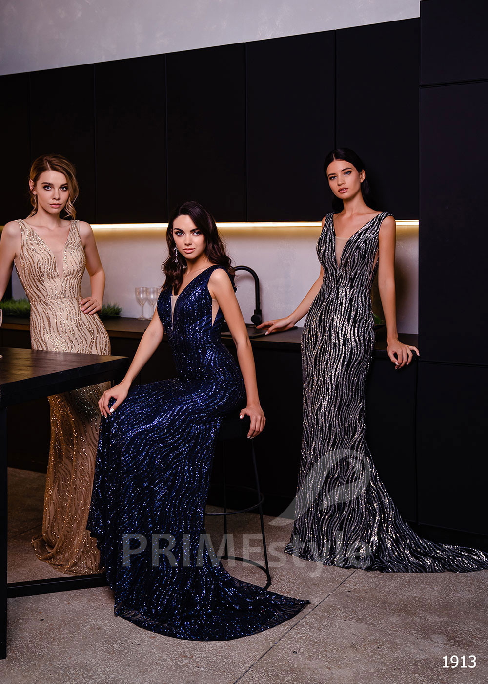 Trblietavé spoločenské šaty LC1913