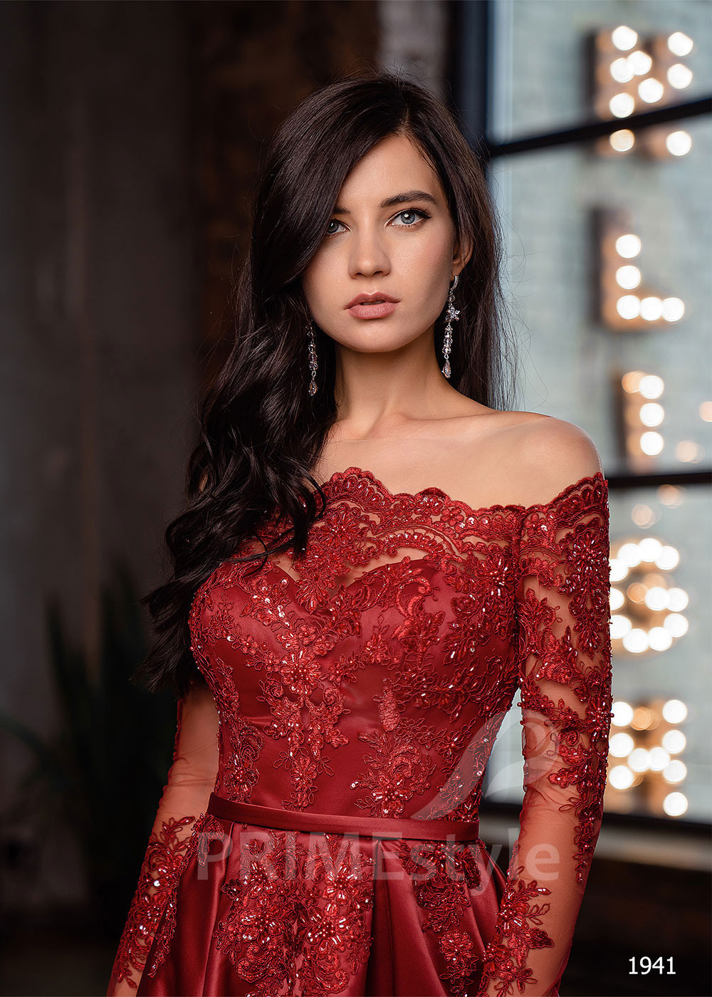 Čipkované šaty na ples LC1941