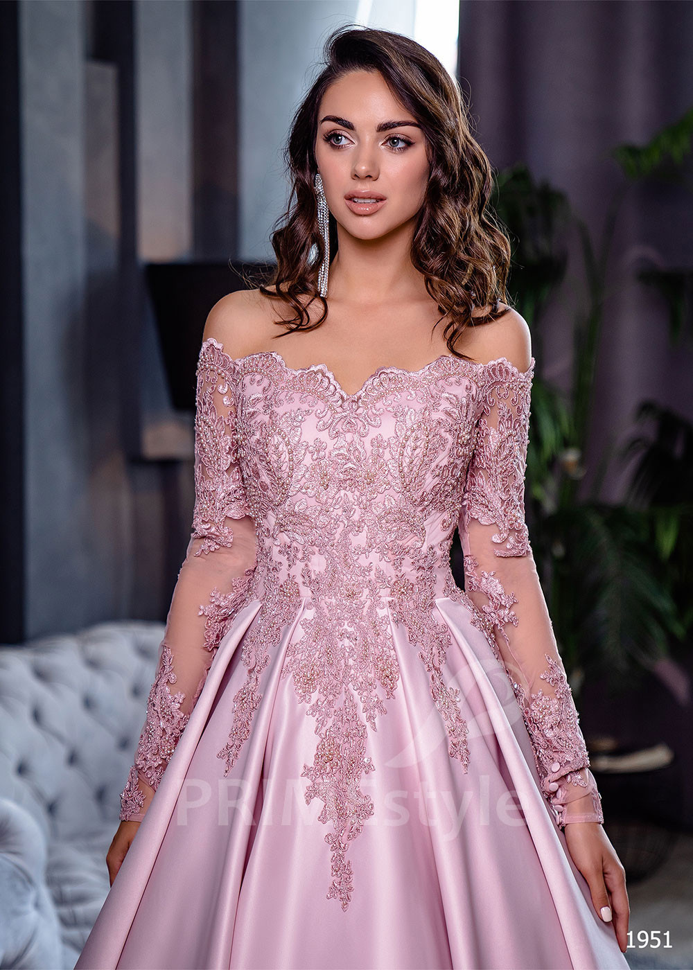 Saténove popolnočné šaty LC1951