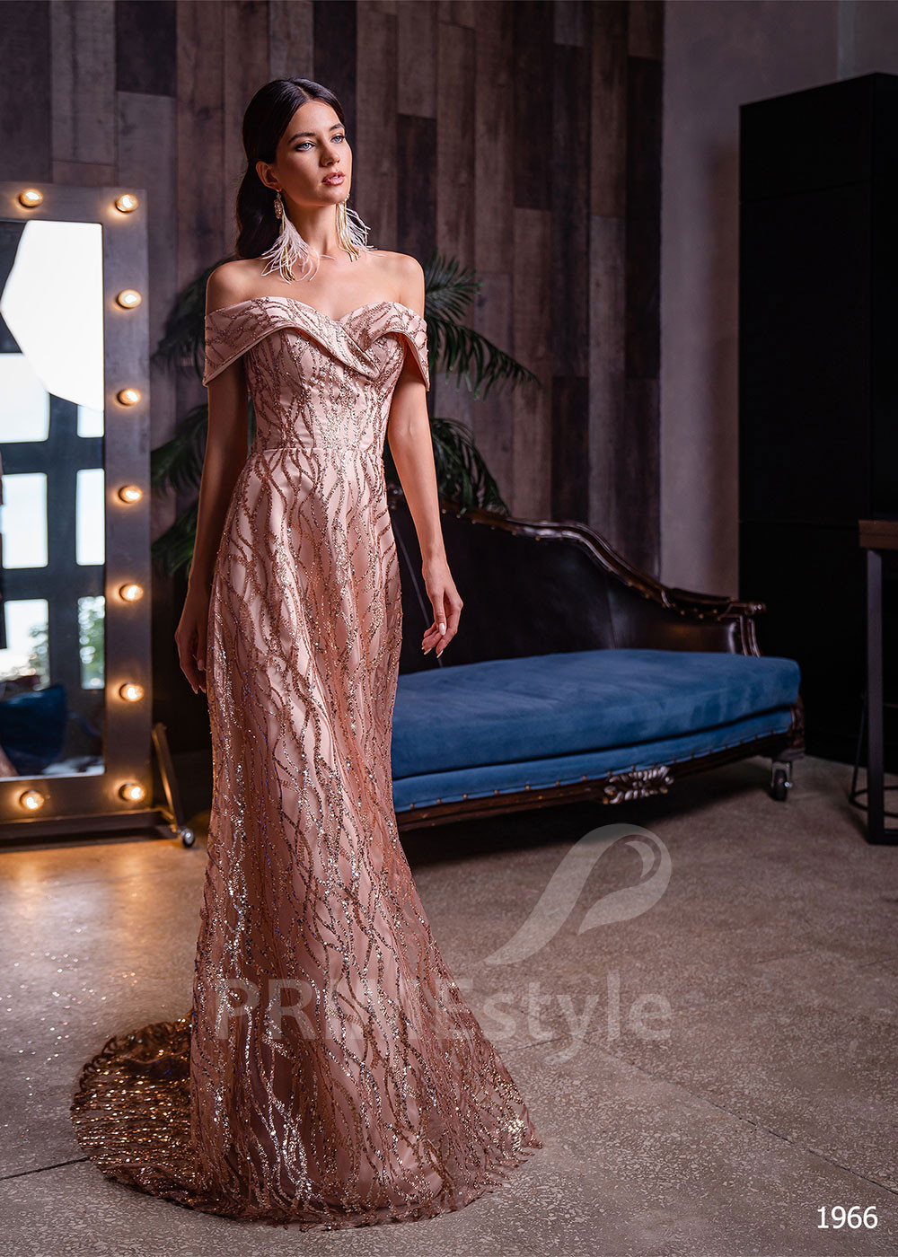 Trblietavé spoločenské šaty LC1966