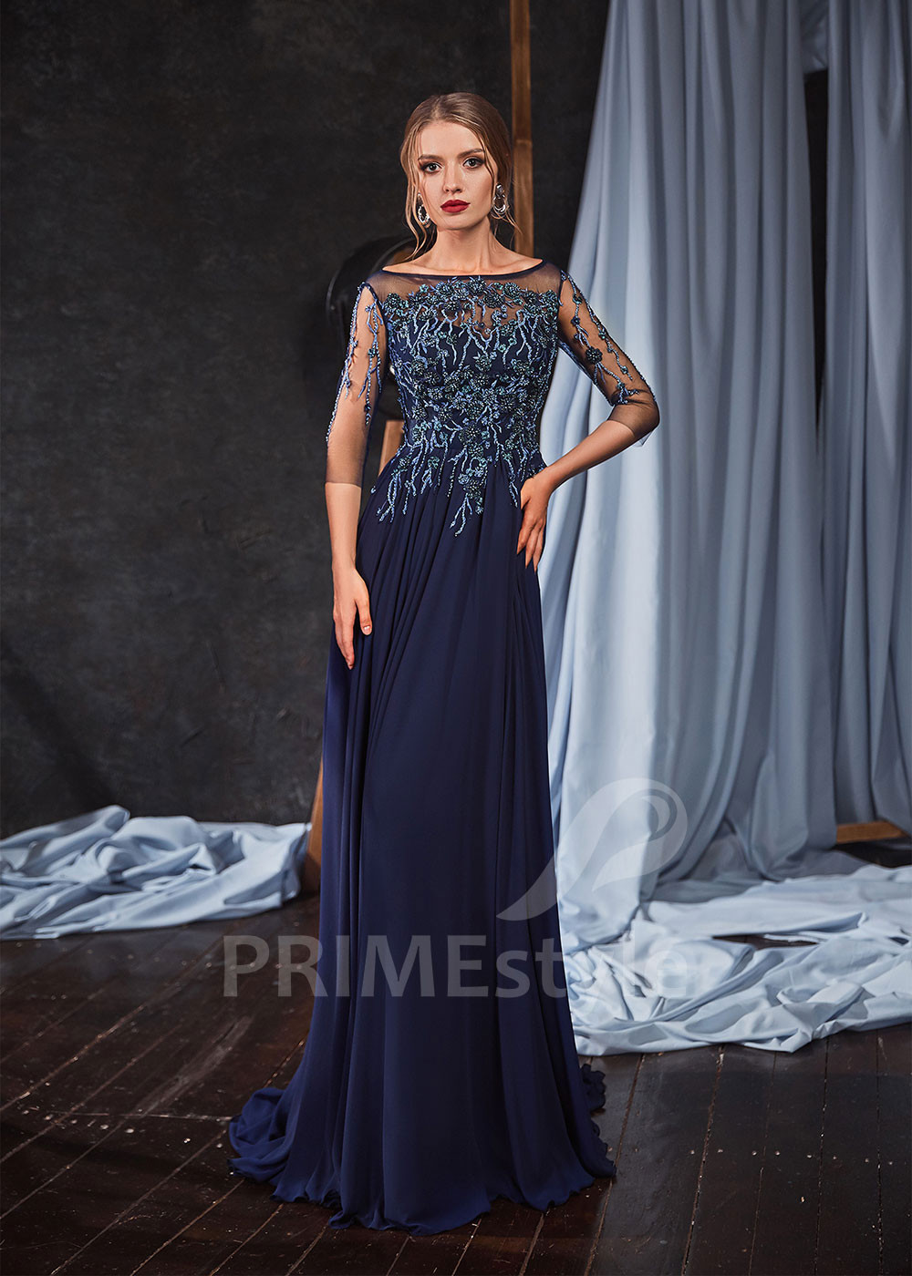 Čipkované šaty na ples LS404