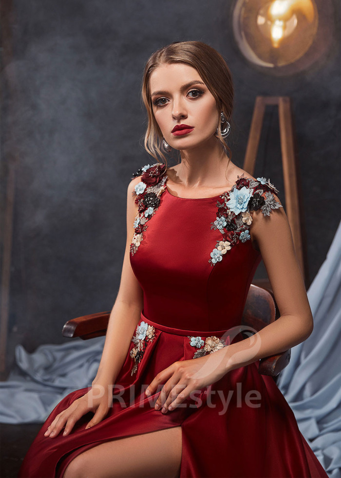 Kvetované šaty na ples LS426