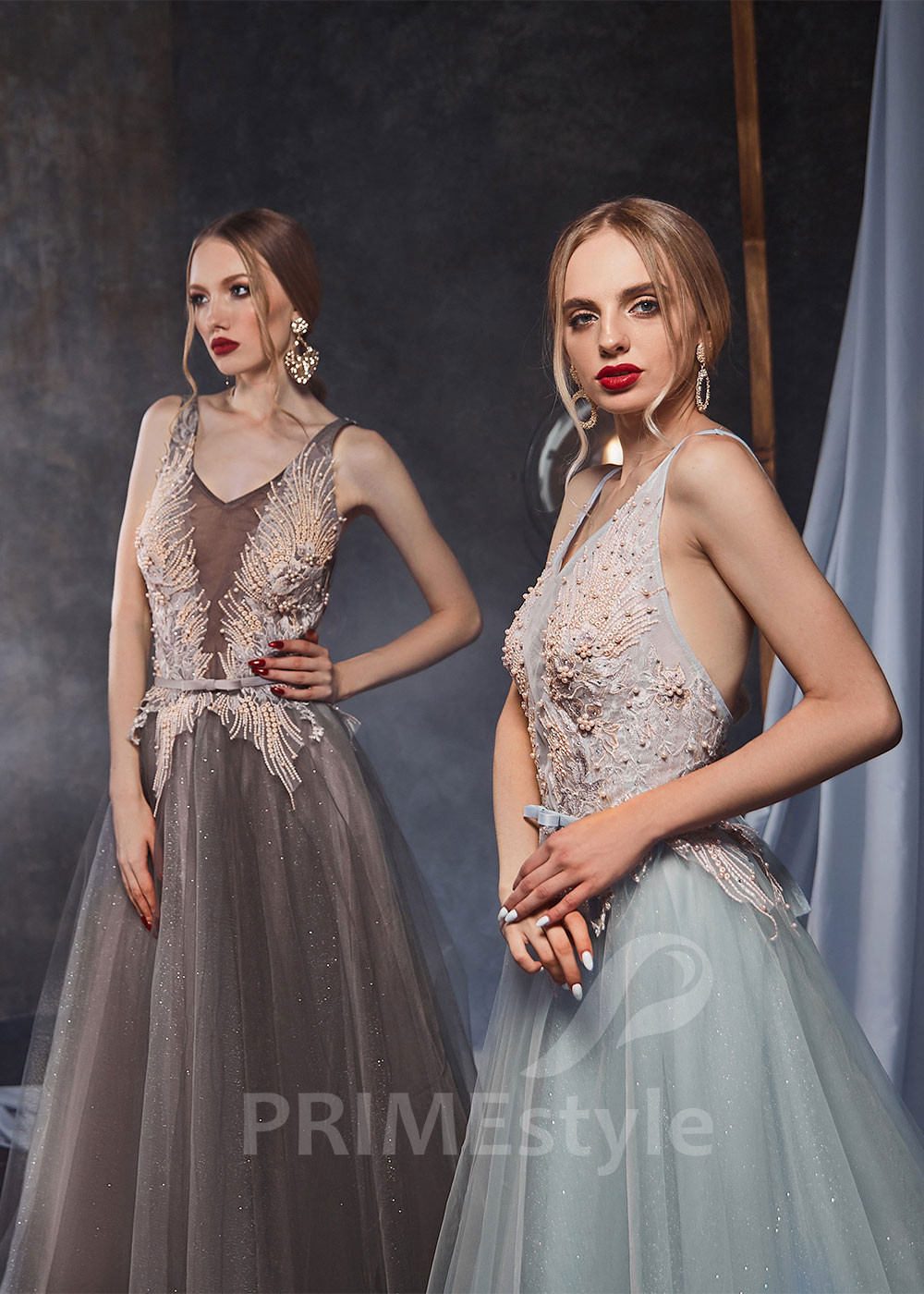 Extravagantné večerné šaty LS443