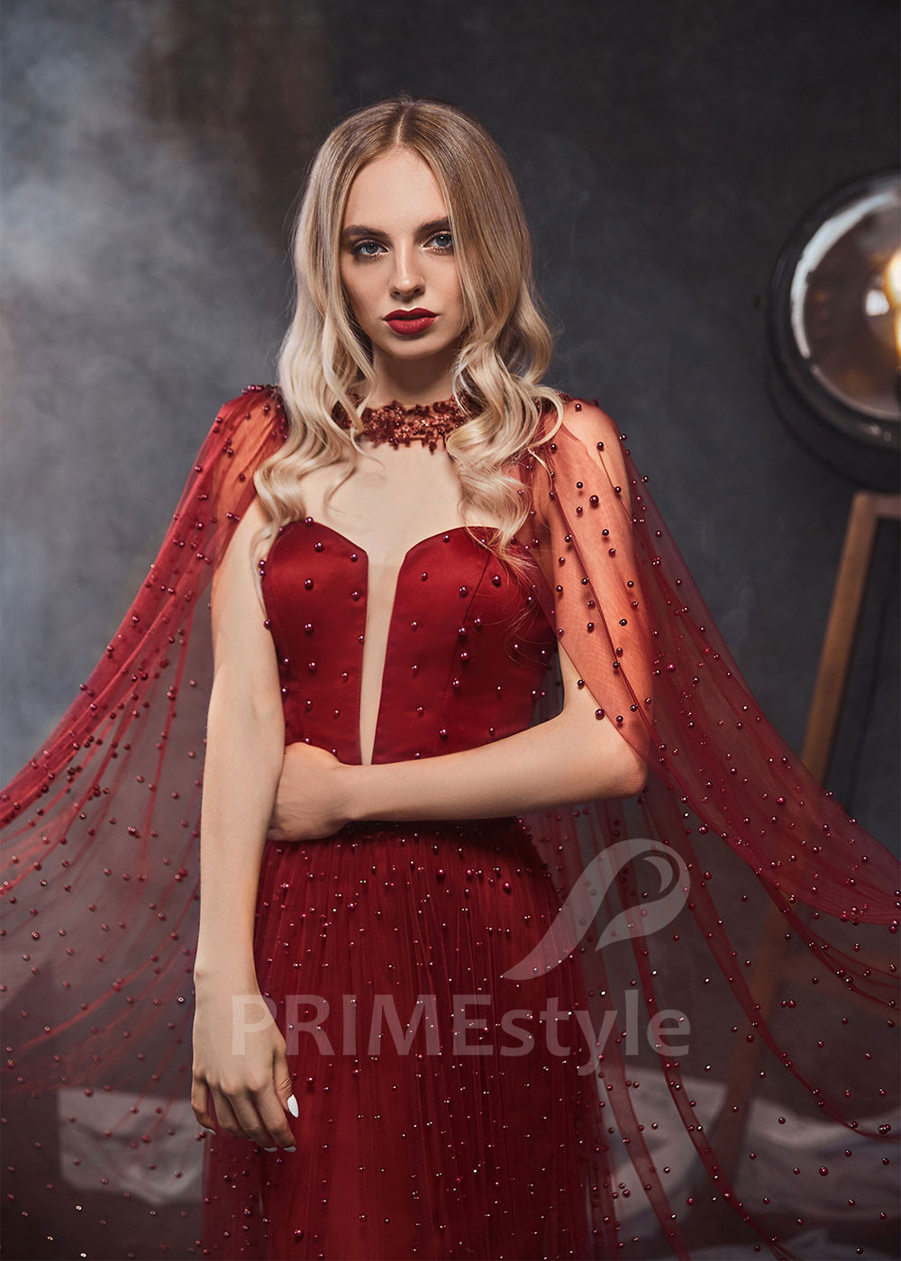 Elegantné šaty na ples LS447