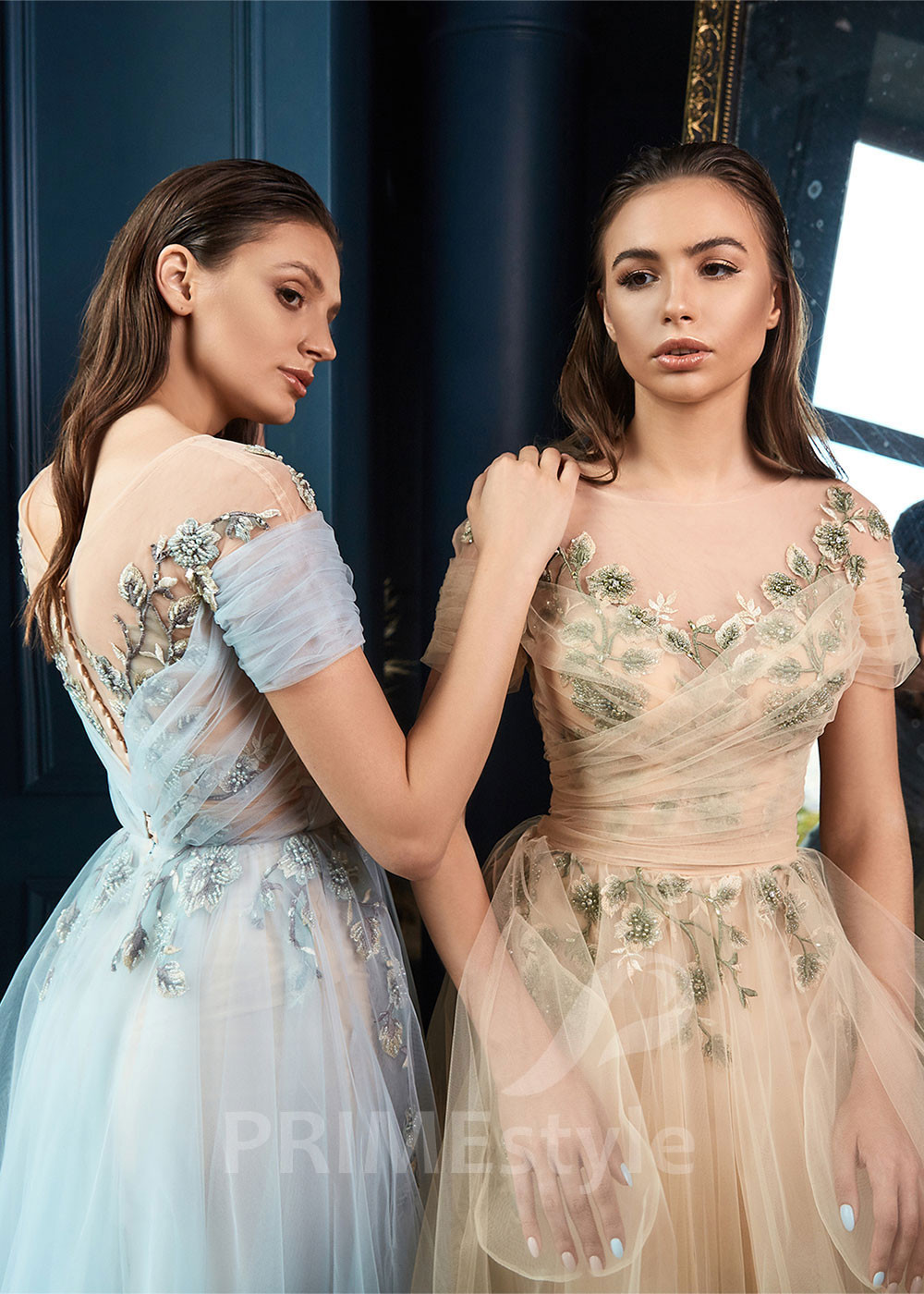 Moderné večerné šaty LC2200