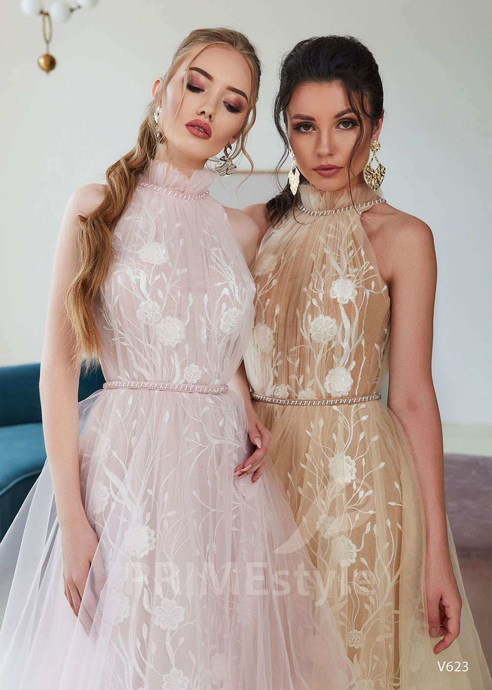 Kvetované šaty na ples LS623