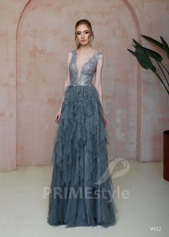 Extravagantné večerné šaty LS632