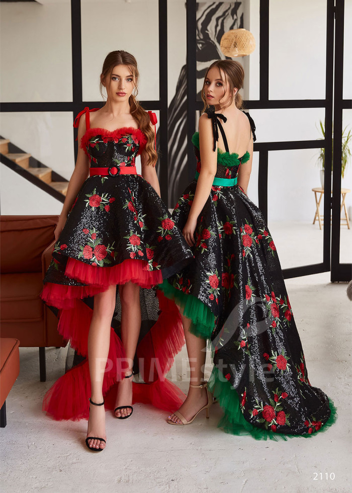 Extravagantné večerné šaty LC2110