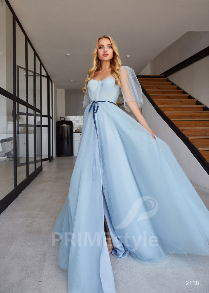 Jednoduché šaty na stužkovú LC2118