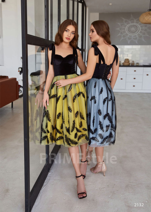 Moderné večerné šaty LC2132