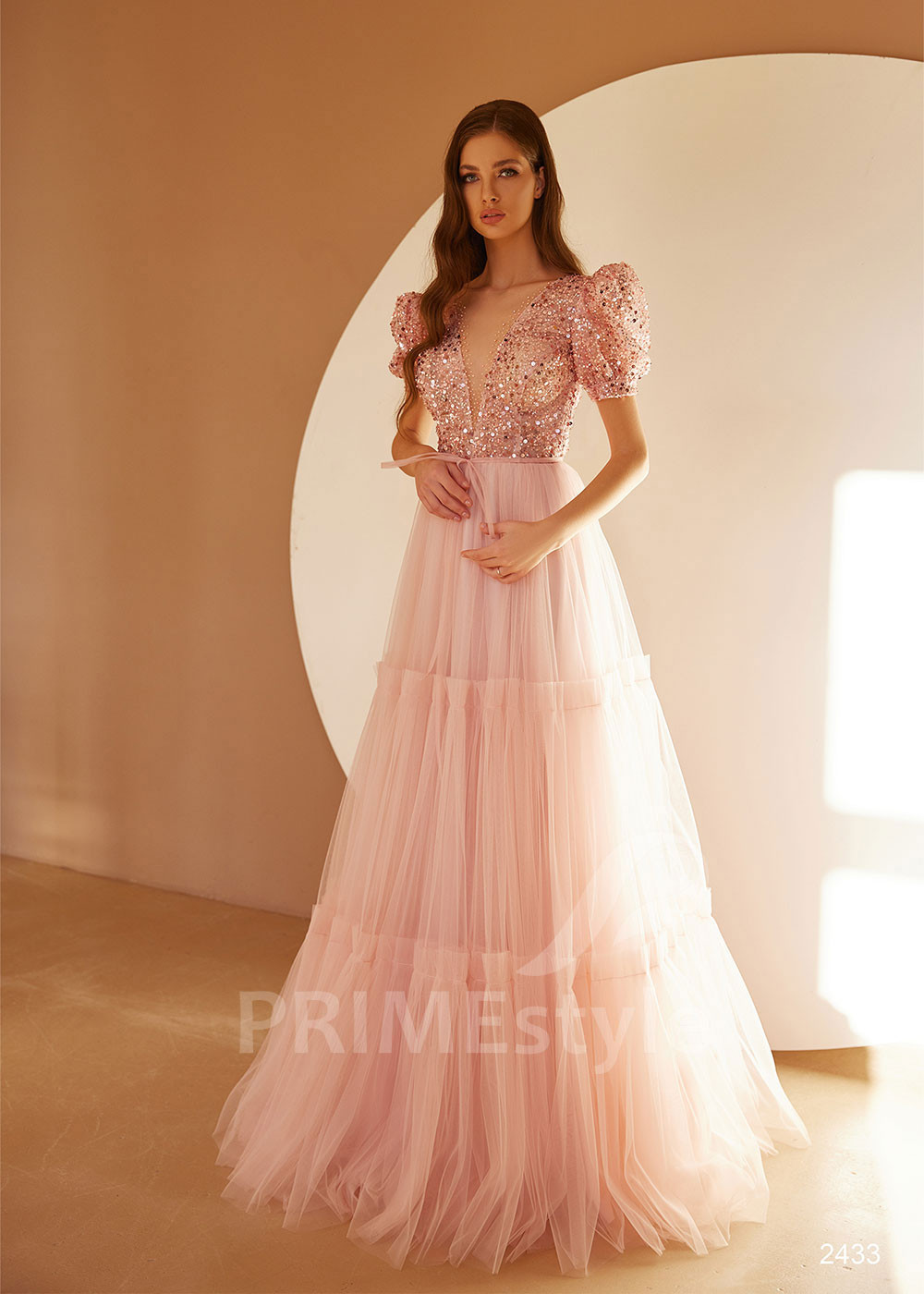 Tylové popolnočné šaty LC2433