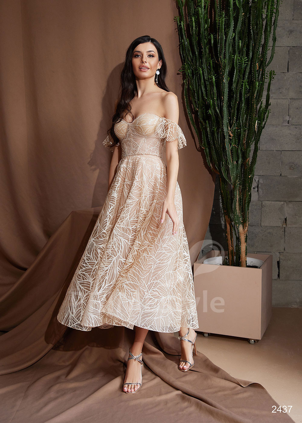 Šaty pre družičky LC2437