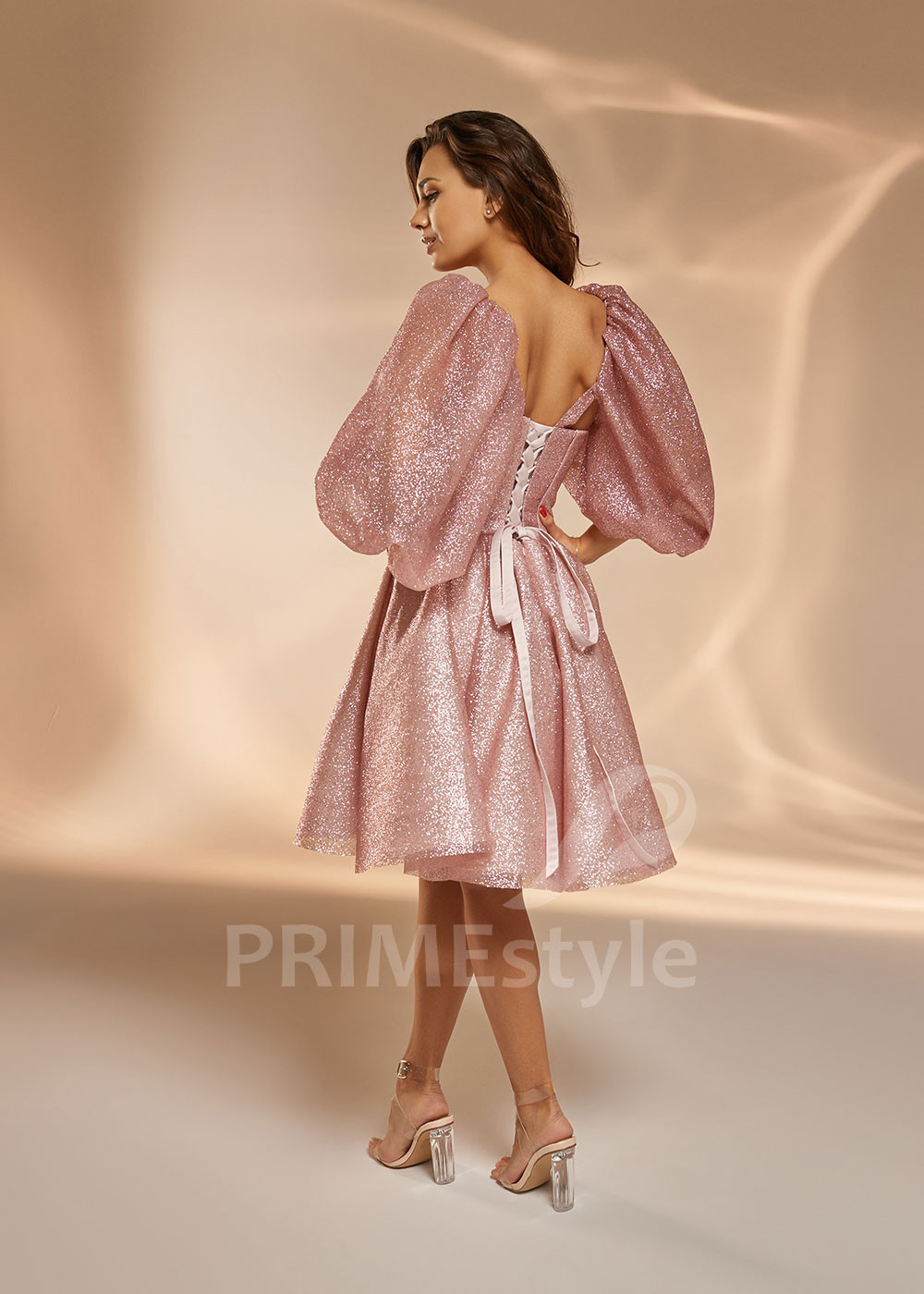 Krátke spoločenské šaty TT0407