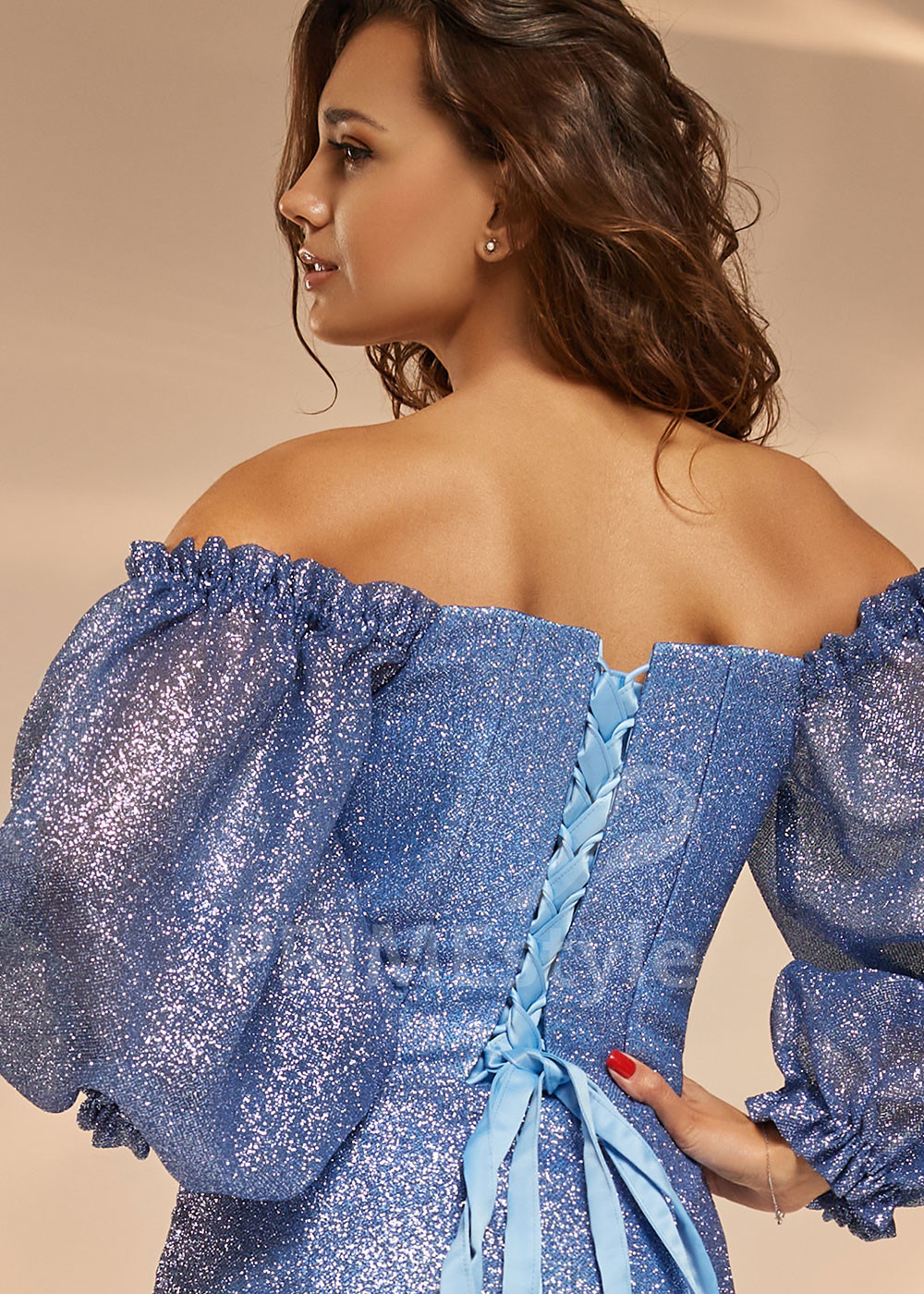 Krátke spoločenské šaty TT0415