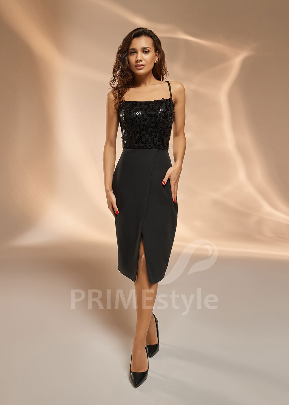 Krátke spoločenské šaty TT0421