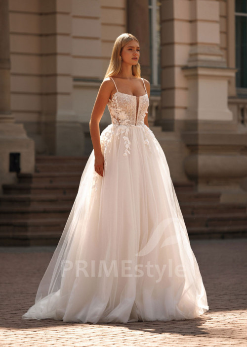 Svadobné šaty na ramienka Tiana