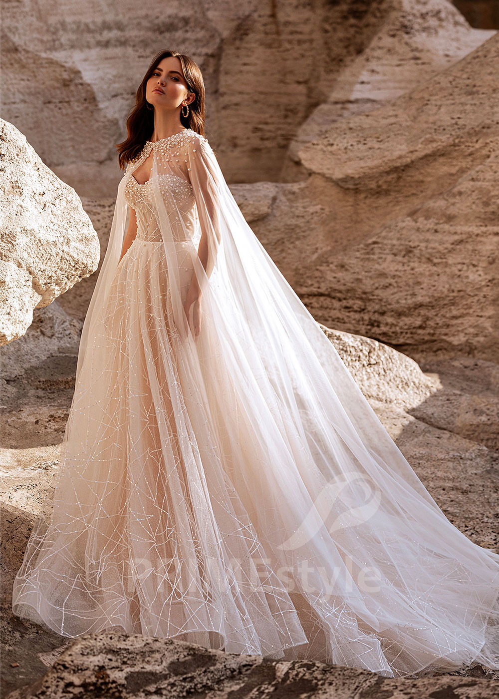 Luxusné romantické svadobné šaty LS851