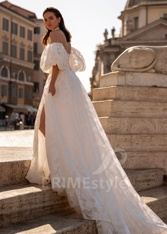 Extravagantné romantické svadobné šaty LS861