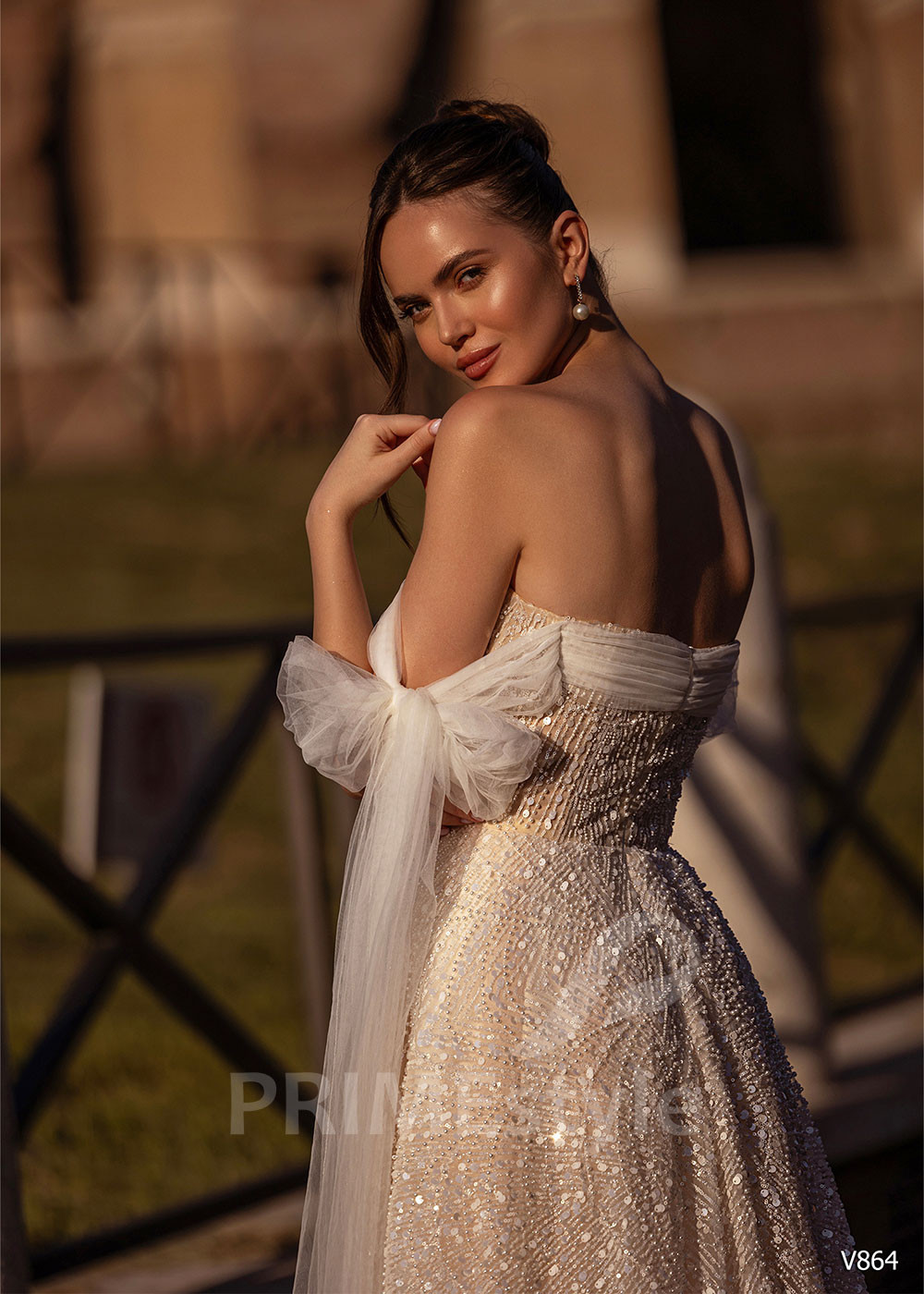 Luxusné trblietavé svadobné šaty LS864