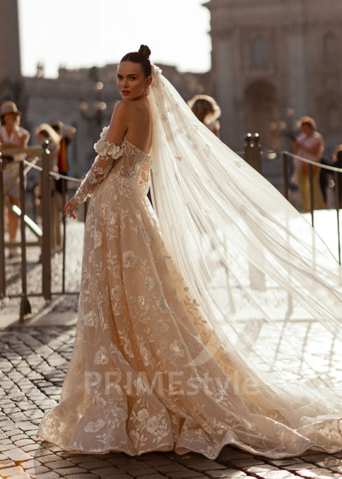 Luxusné úzke svadobné šaty LS865 2