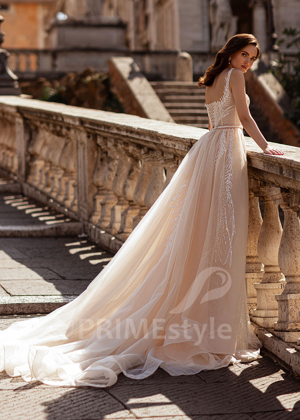 Elegantné trblietavé svadobné šaty LS868