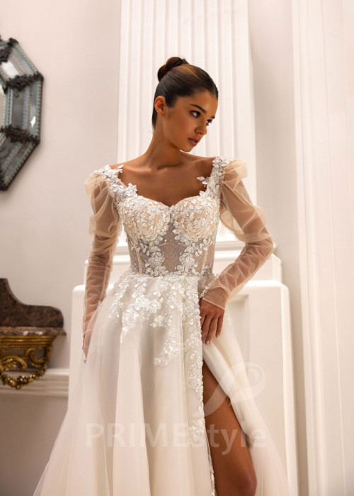 Extravagantné čipkované svadobné šaty Cynthia 2