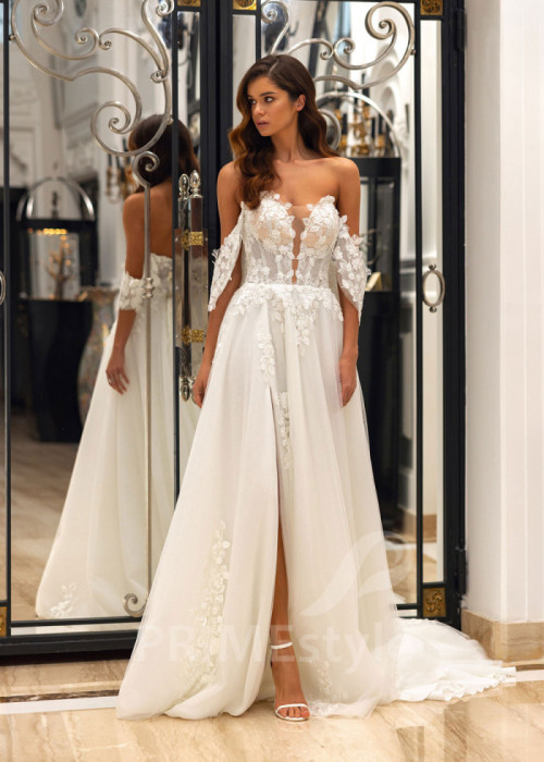 Extravagantné kvetované svadobné šaty Jenna