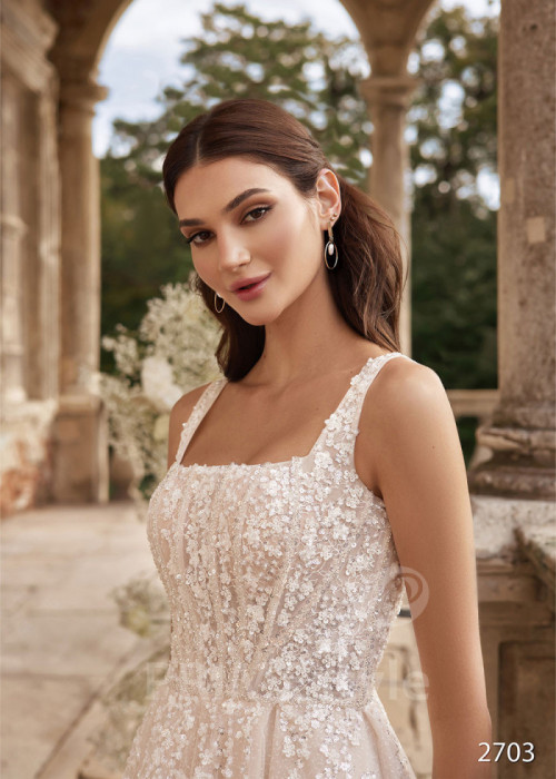 Elegantné čipkované svadobné šaty LC2703 2