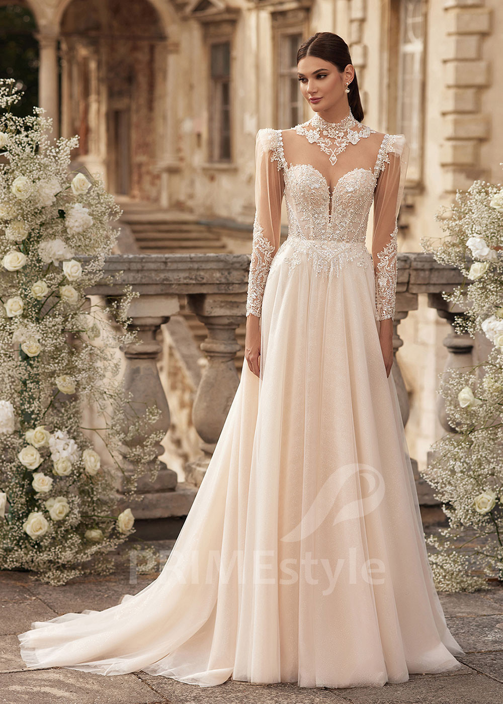 Elegantné čipkované svadobné šaty LC2706