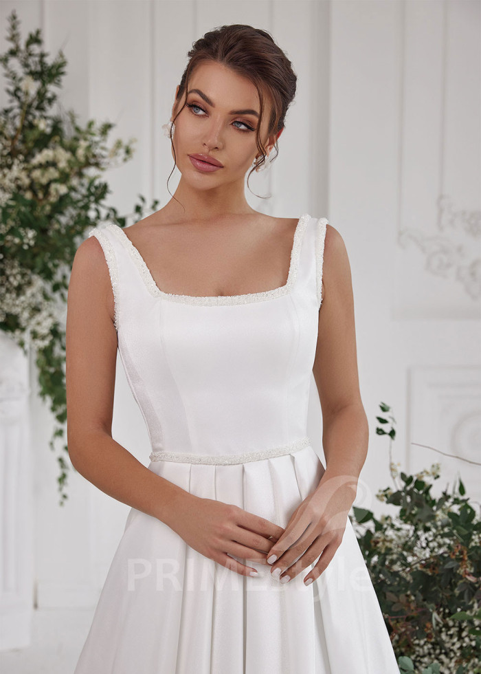 Elegantné hladké svadobné šaty LS800