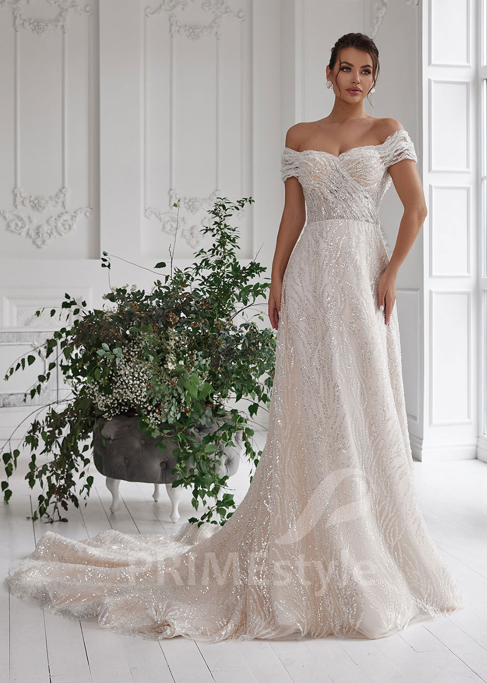 Luxusné trblietavé svadobné šaty LS802