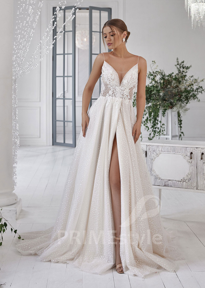 Extravagantné tylové svadobné šaty LS831