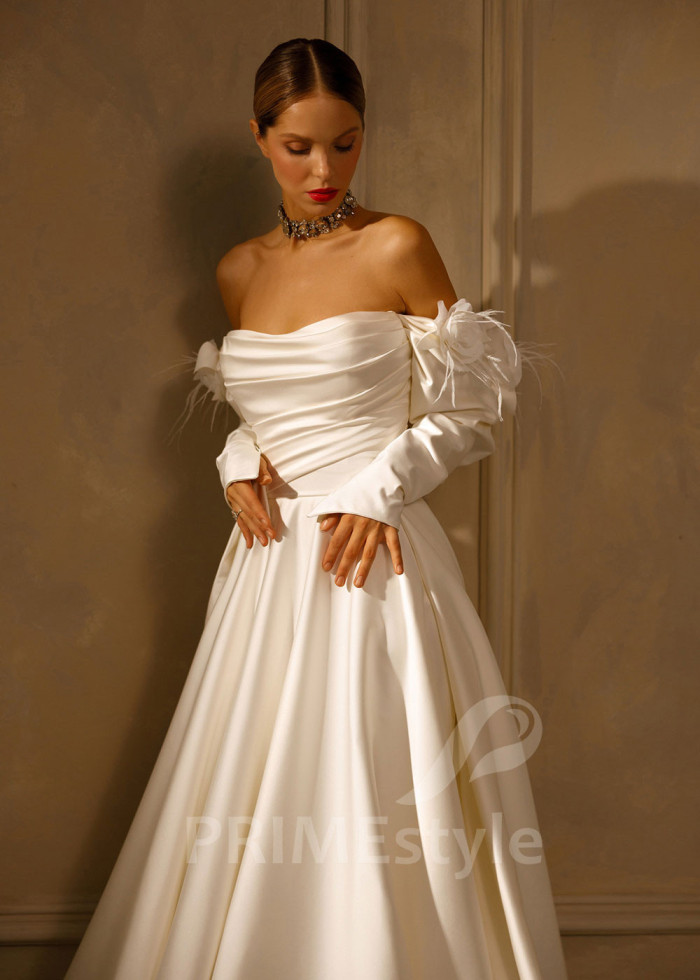 Extravagantné romantické svadobné šaty Ivy