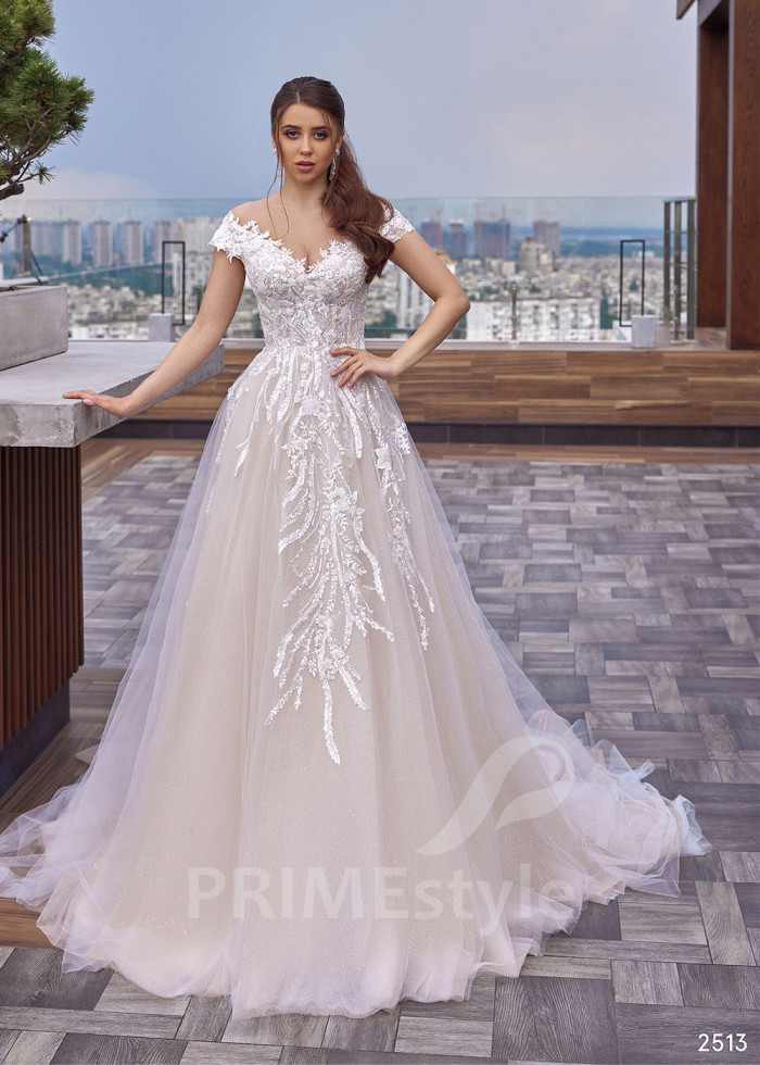 Luxusné čipkované svadobné šaty LC2513