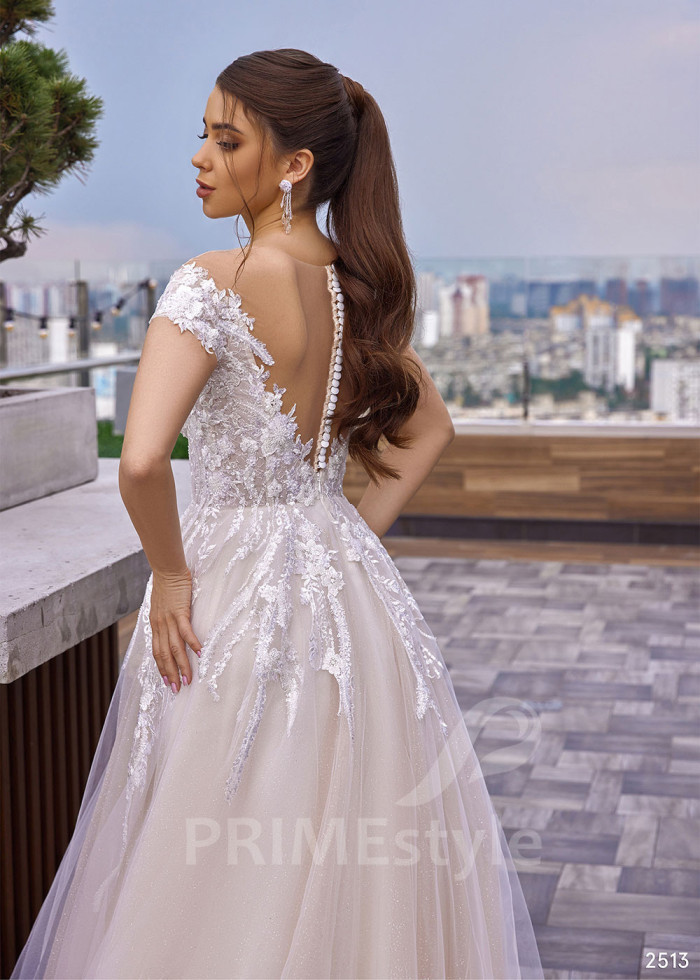 Luxusné čipkované svadobné šaty LC2513