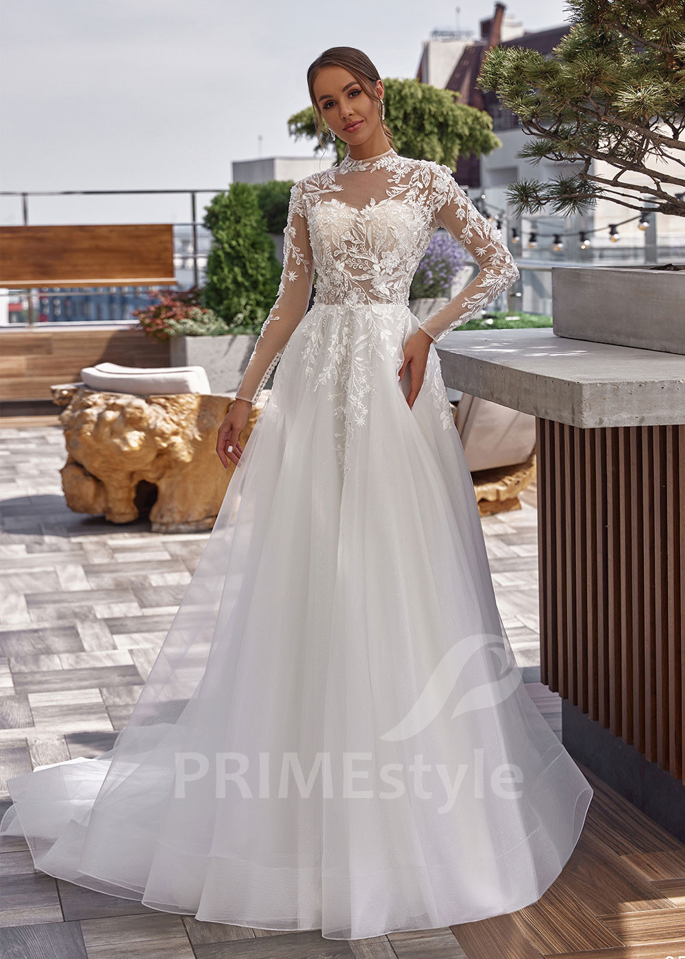 Elegantné tylové svadobné šaty LC2521