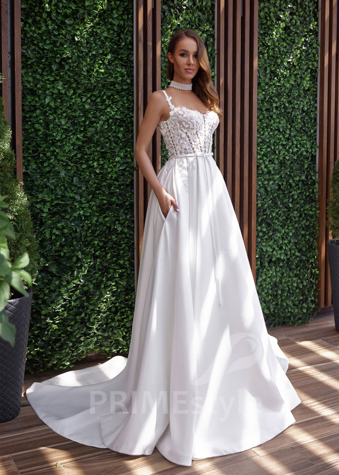 Elegantné čipkované svadobné šaty LC2522