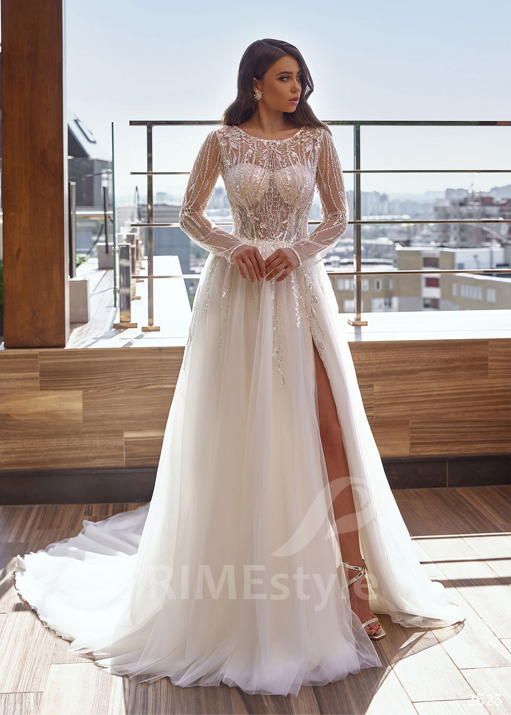 Extravagantné trblietavé svadobné šaty LC2523