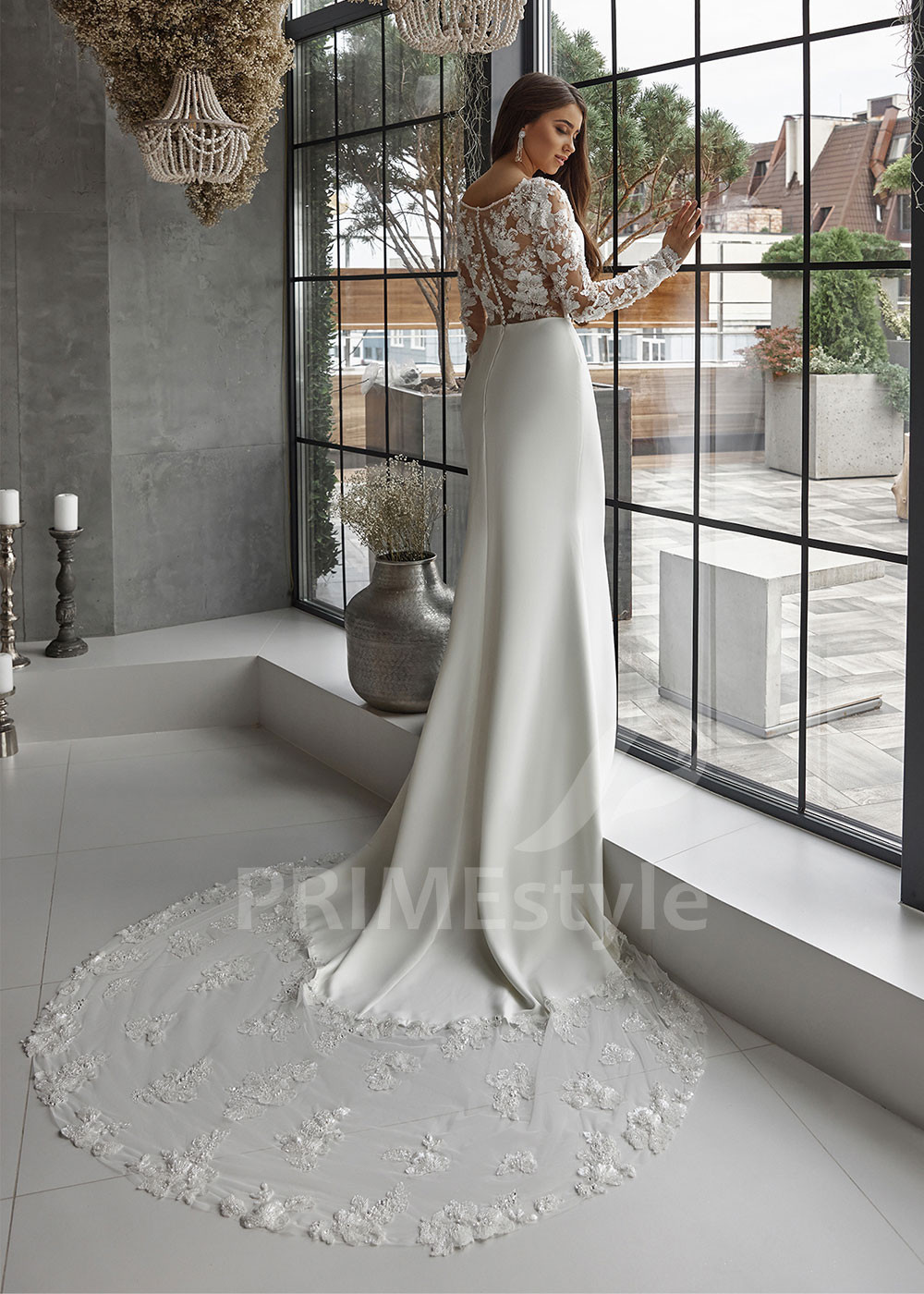 Elegantné hladké svadobné šaty LC2525