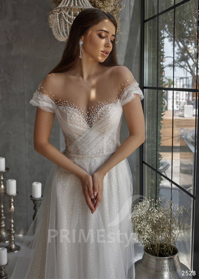 Jednoduché tylové svadobné šaty LC2528