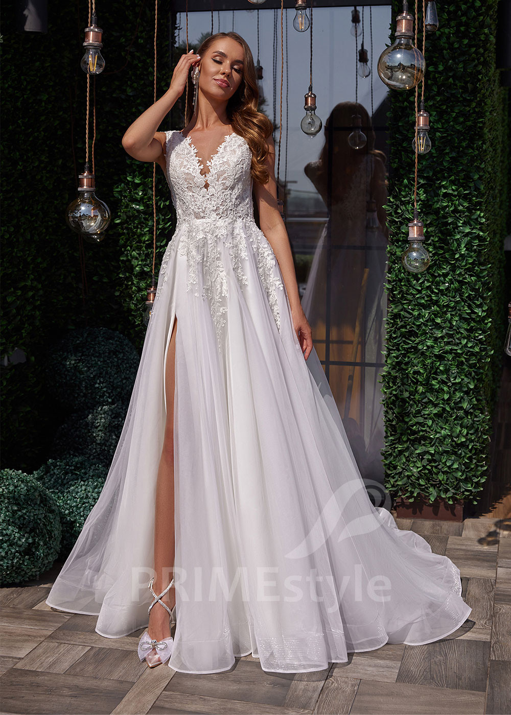 Luxusné princeznovské svadobné šaty LC2531