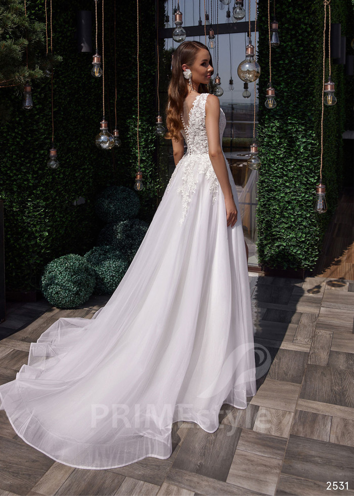 Luxusné princeznovské svadobné šaty LC2531