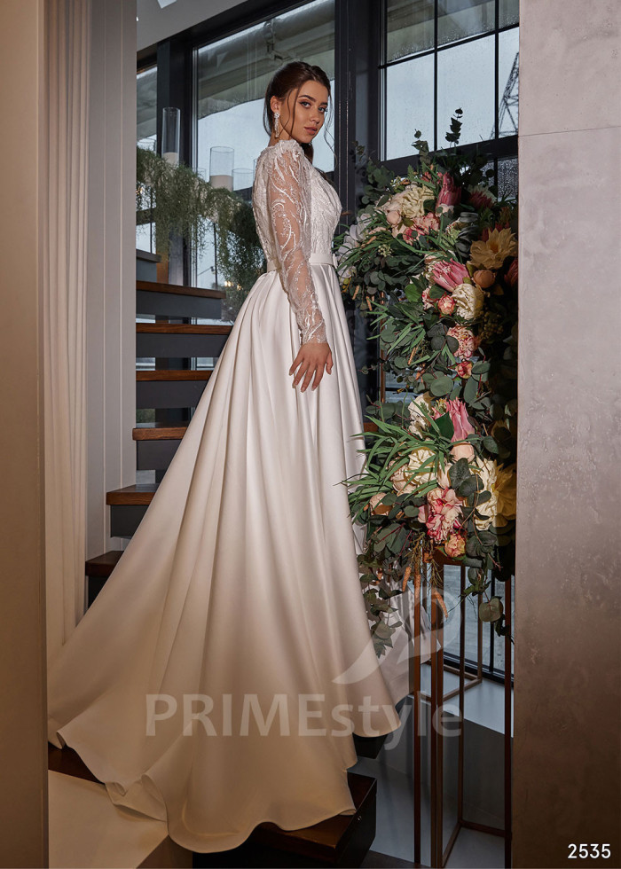 Elegantné hladké svadobné šaty LC2535