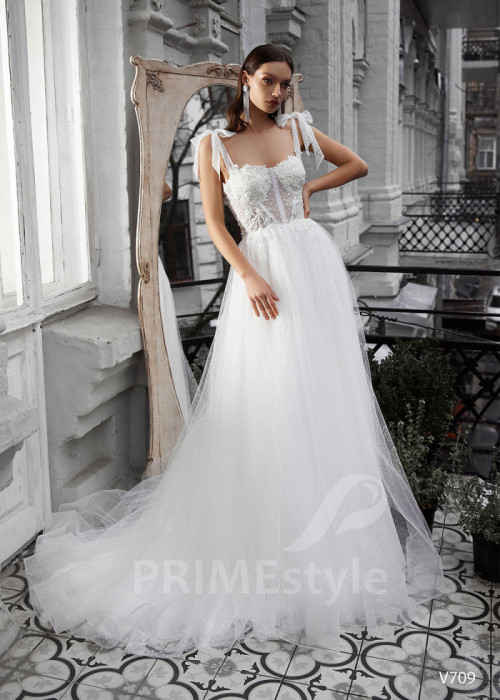Jednoduché romantické svadobné šaty LS709