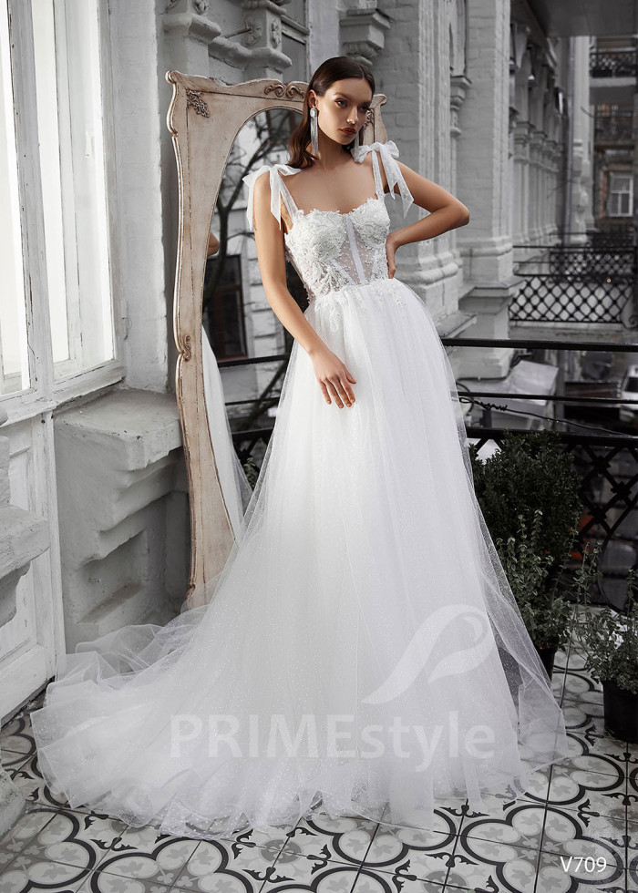 Jednoduché romantické svadobné šaty LS709